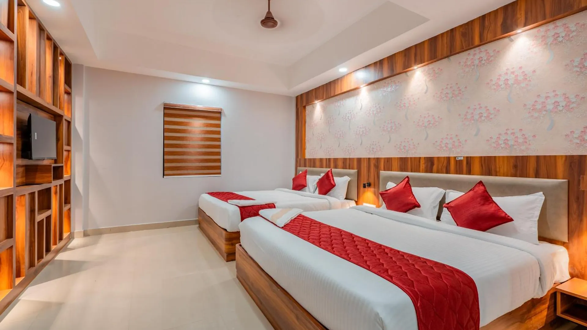 Daan Residency Near Karukapilly Kaloor Palarivattom Hotell Kochi
