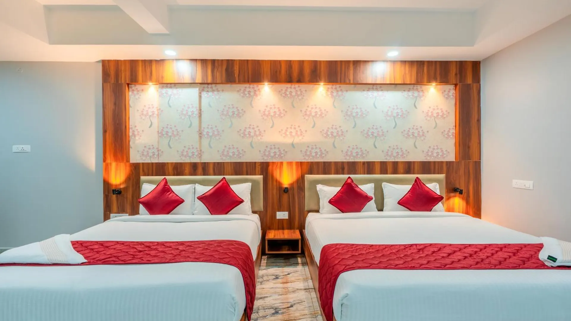 Daan Residency Near Karukapilly Kaloor Palarivattom Hotell Kochi
