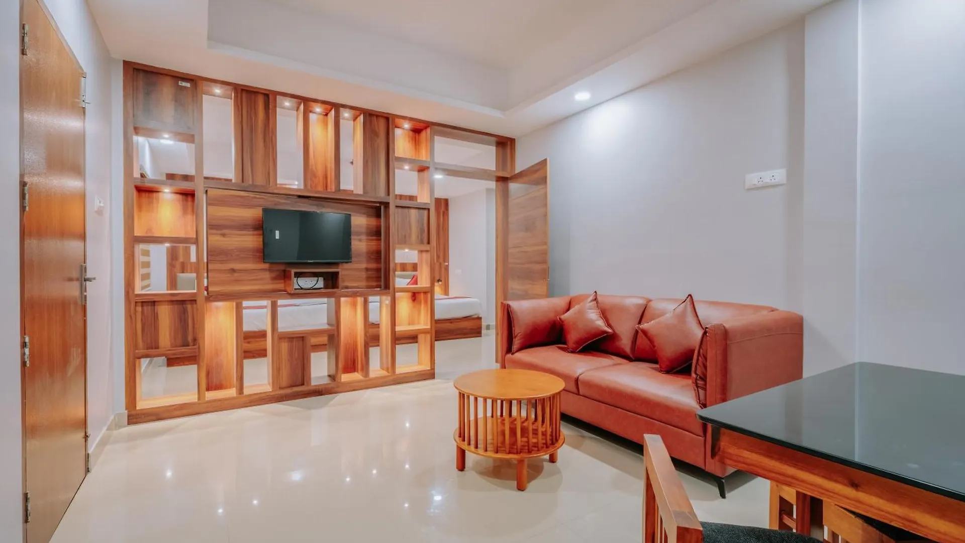 Daan Residency Near Karukapilly Kaloor Palarivattom Hotell Kochi